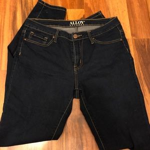 Alloy Jeans size 11/37